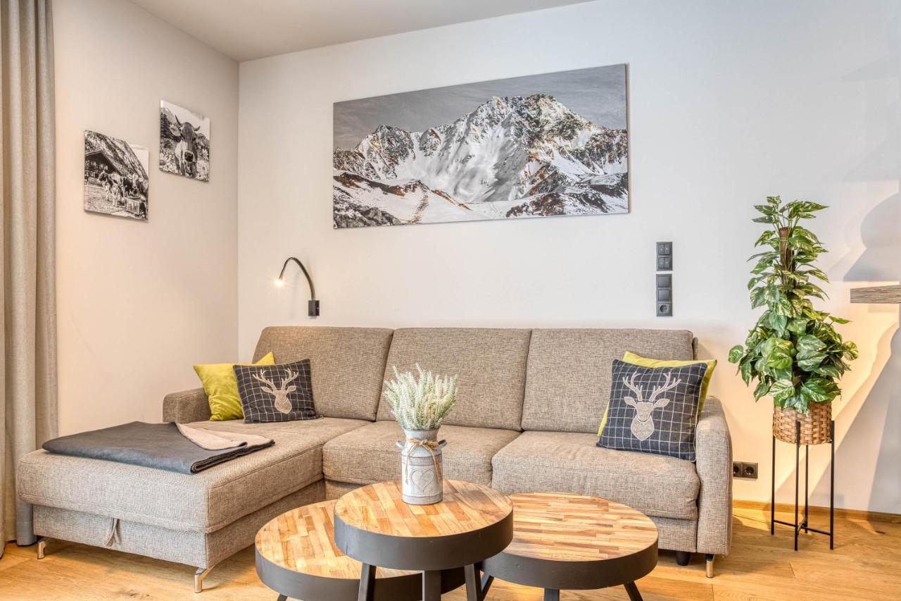 Exklusiv Und Elegantes Apartment In Der Residenz Silvretta - Inklusive Silvretta Card Premium See Buitenkant foto